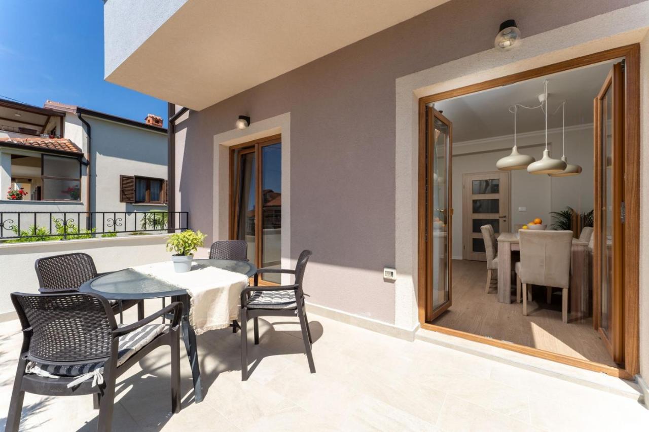 Apartments Alloro By Seeadria Agency Novigrad Istria Buitenkant foto